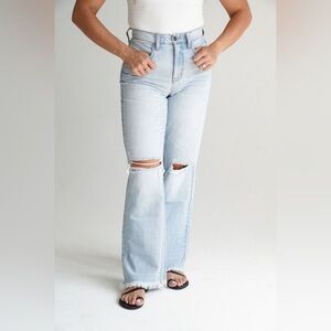 NEW CJLA Malibu Wide Leg Jeans, Light Wash Size 7